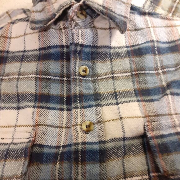 Northeast Outfitters (XL) Men's Blue Plaid Long Sleeve Flannel Shirt w/2 pockets - Picture 3 of 4